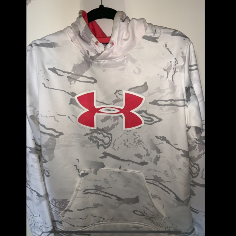 Under armor sweatshirt